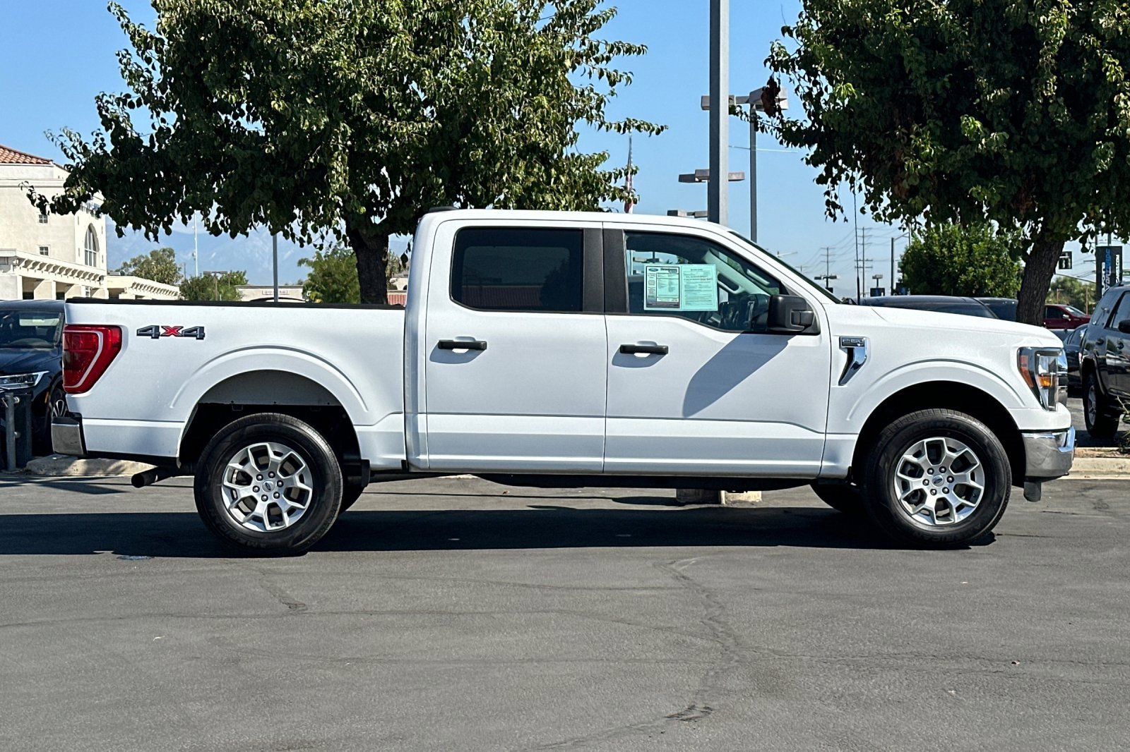 Used 2023 Ford F150 XLT image 3
