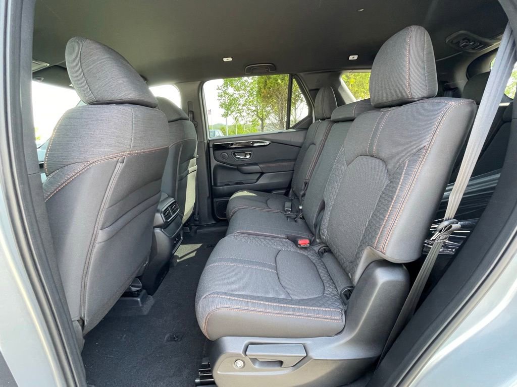 New 2026 Honda Pilot Sport image 23