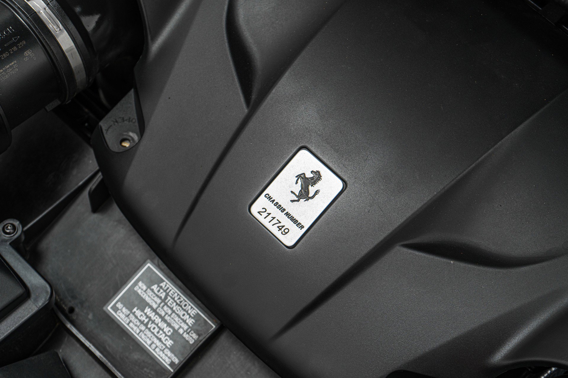 Used 2015 Ferrari California T image 48