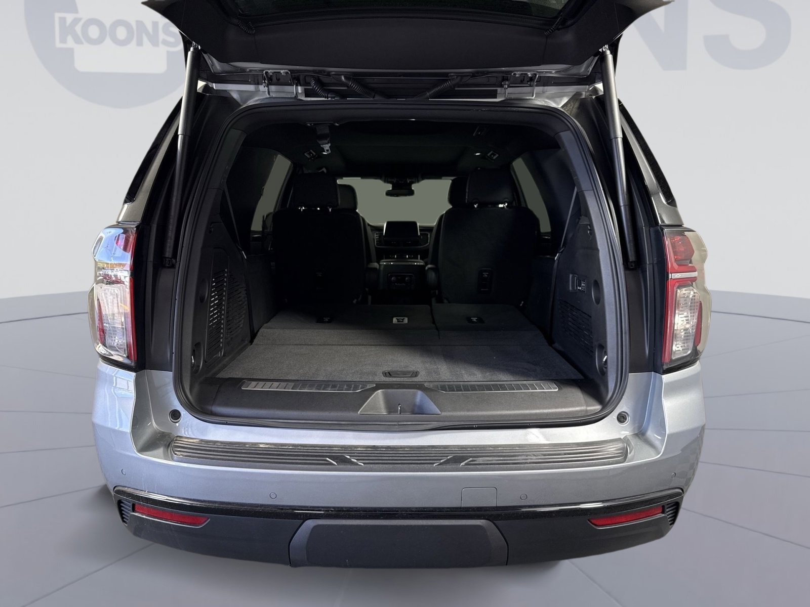 Used 2024 Chevrolet Tahoe RST w/ Luxury Package image 26