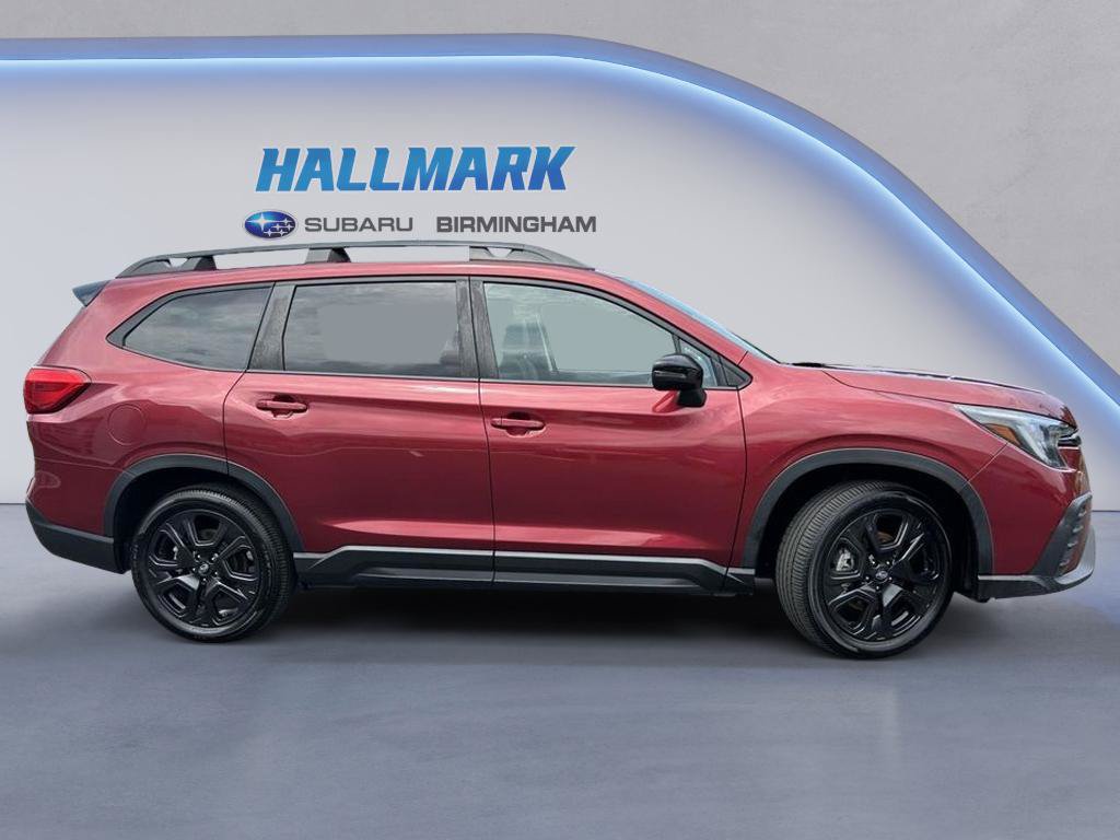 Used 2023 Subaru Ascent Onyx Edition AWD/4WD image 2