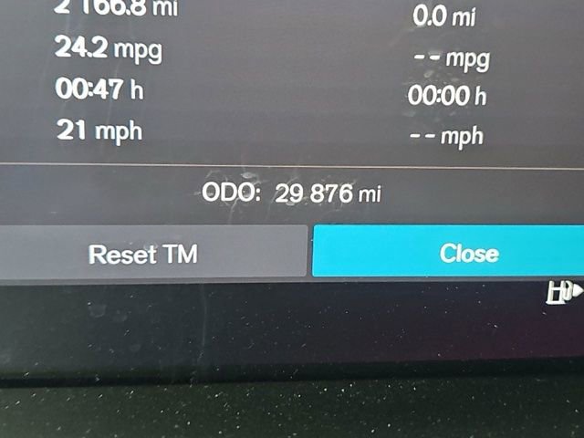 Used 2025 Volvo V60 B5 Cross Country Plus AWD/4WD image 9