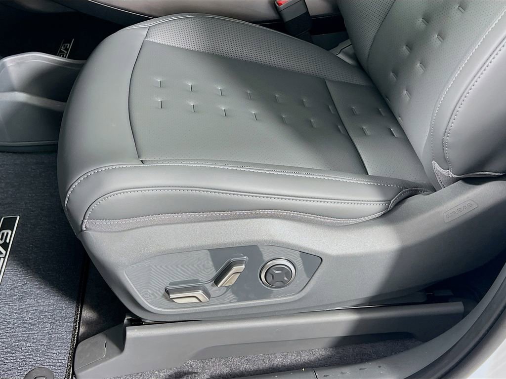 New 2026 Kia EV9 Wind AWD/4WD image 17