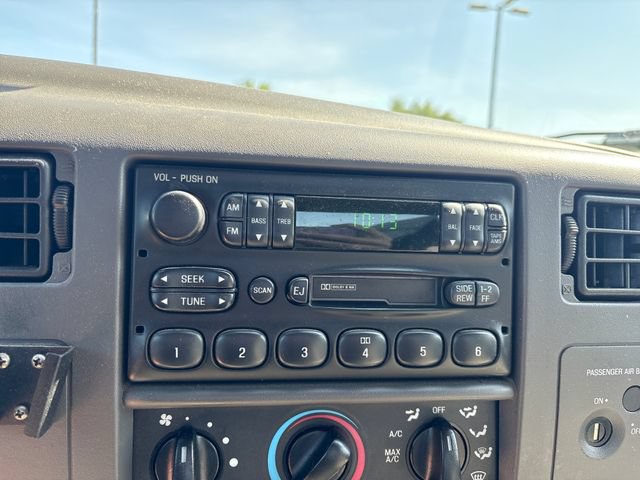 Used 2000 Ford F250 XL AWD/4WD image 22