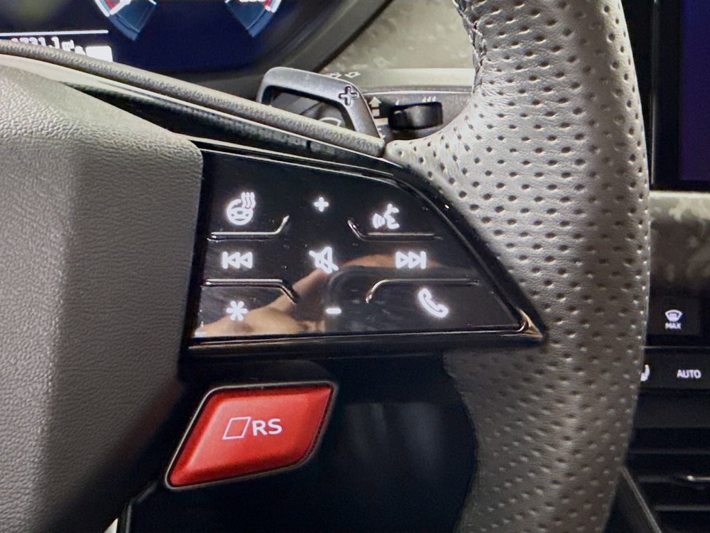 Certified 2025 Audi RS e-tron GT performance w/ Dynamic Plus Package AWD/4WD image 12