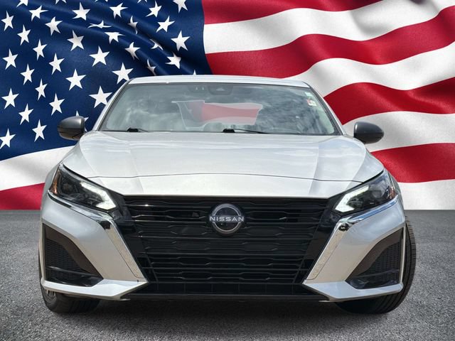 Used 2024 Nissan Altima 2.5 SV FWD image 5