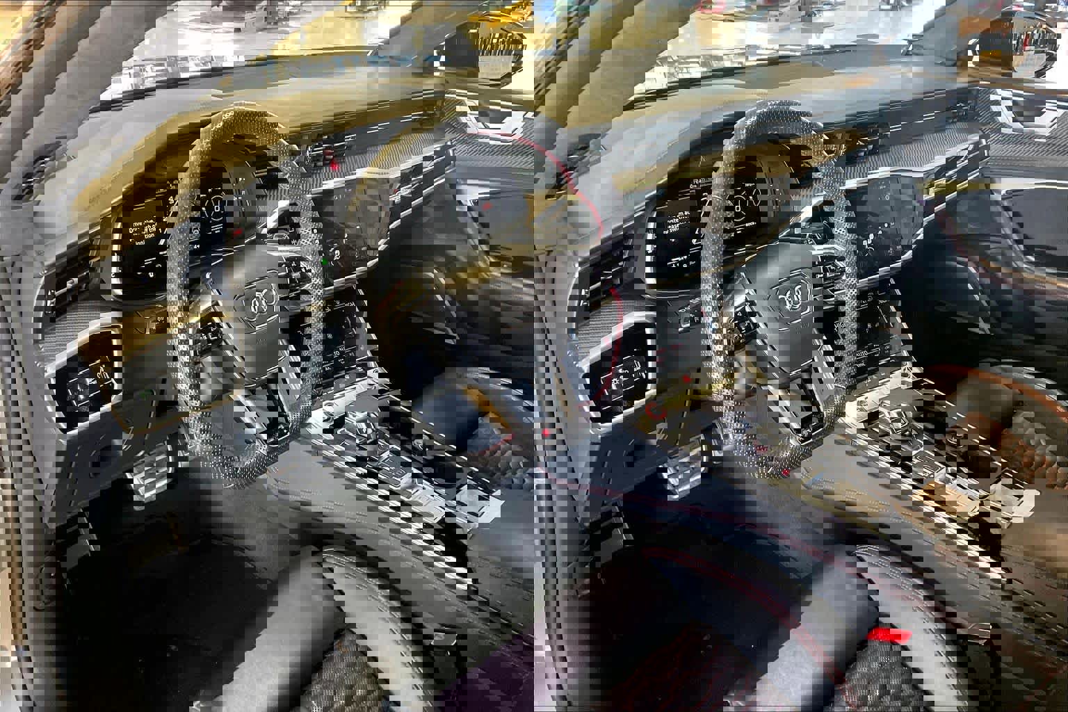 Used 2024 Audi RS 7 Performance w/ Black Optic Package image 16