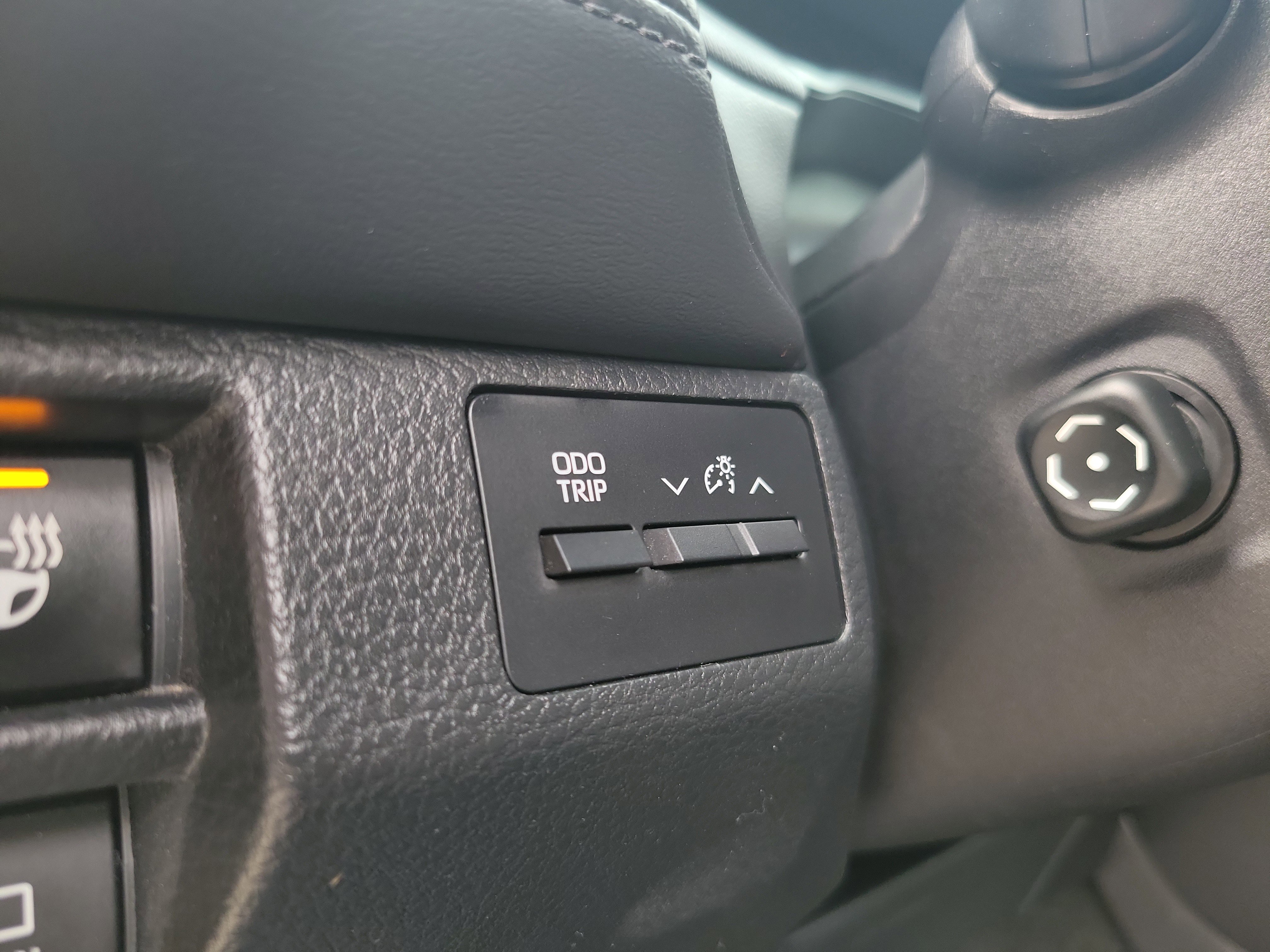 Certified 2019 Toyota Avalon Touring w/ Advanced Safety Package image 25