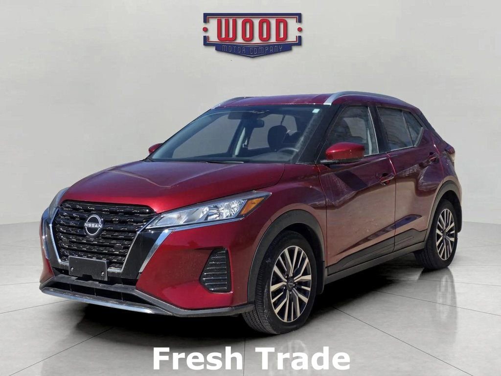 Used 2024 Nissan Kicks SV image 3