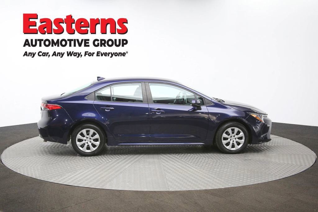 Used 2021 Toyota Corolla LE image 43