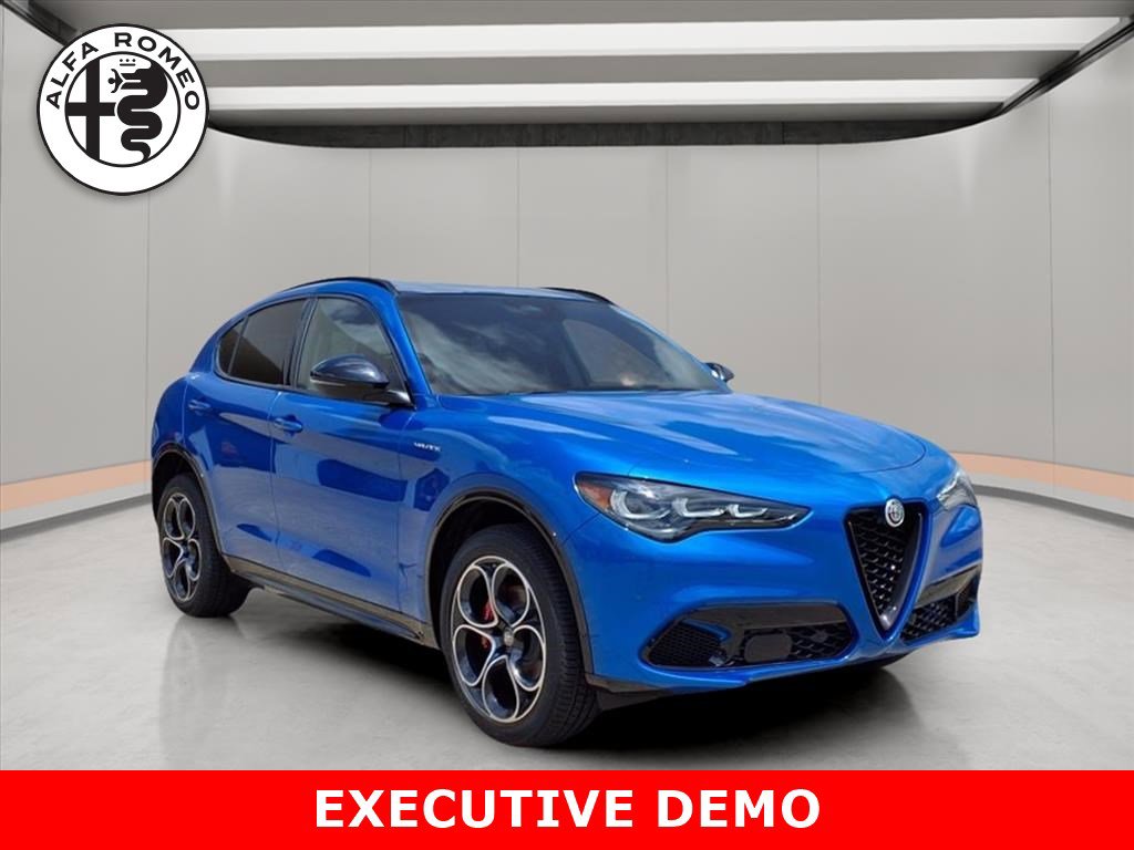 New 2025 Alfa Romeo Stelvio Sprint w/ Veloce Package image 1