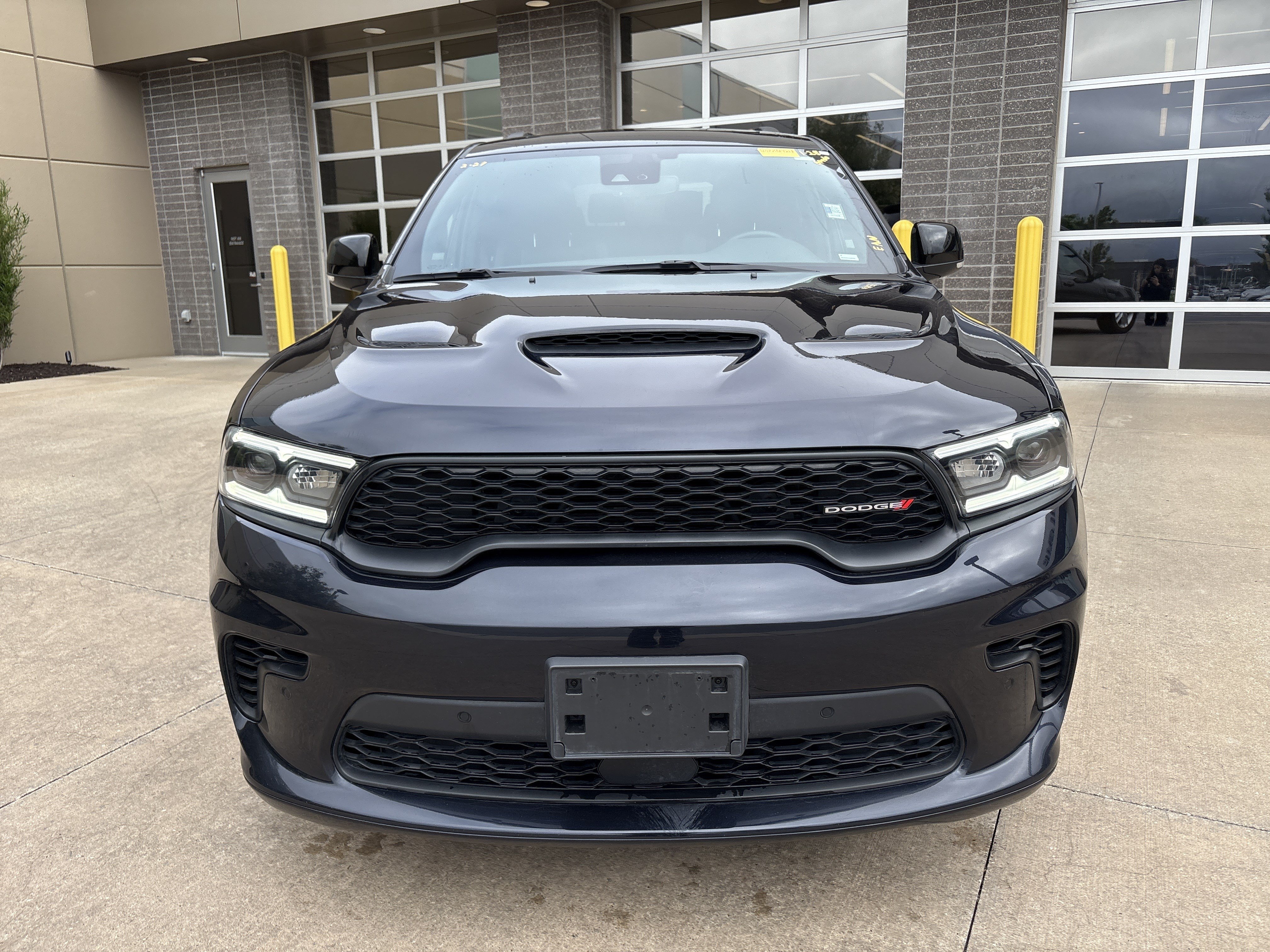 Used 2025 Dodge Durango R/T AWD/4WD image 3