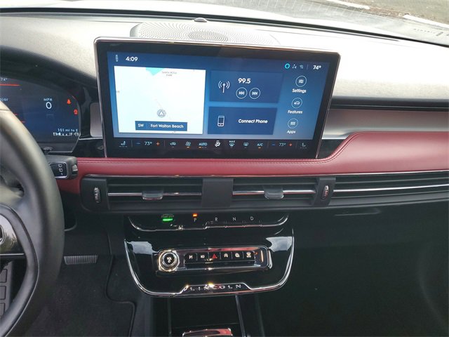 Used 2024 Lincoln Corsair Reserve w/ Rear Removable Package Tray image 22