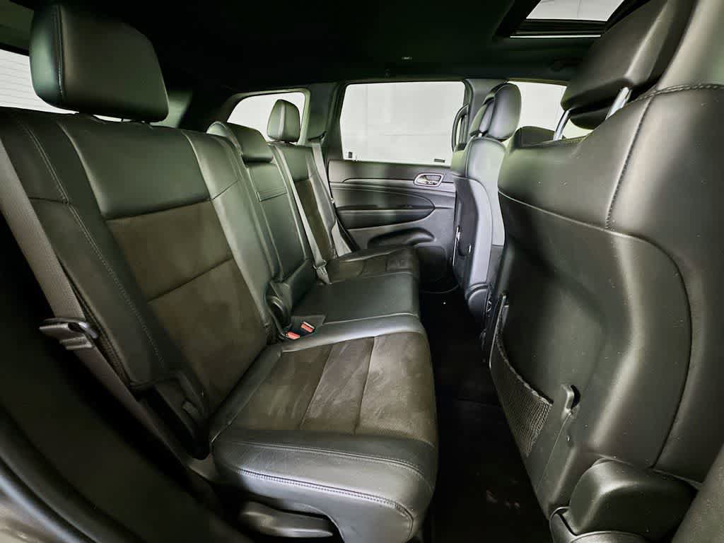 Used 2019 Jeep Grand Cherokee Altitude RWD image 32