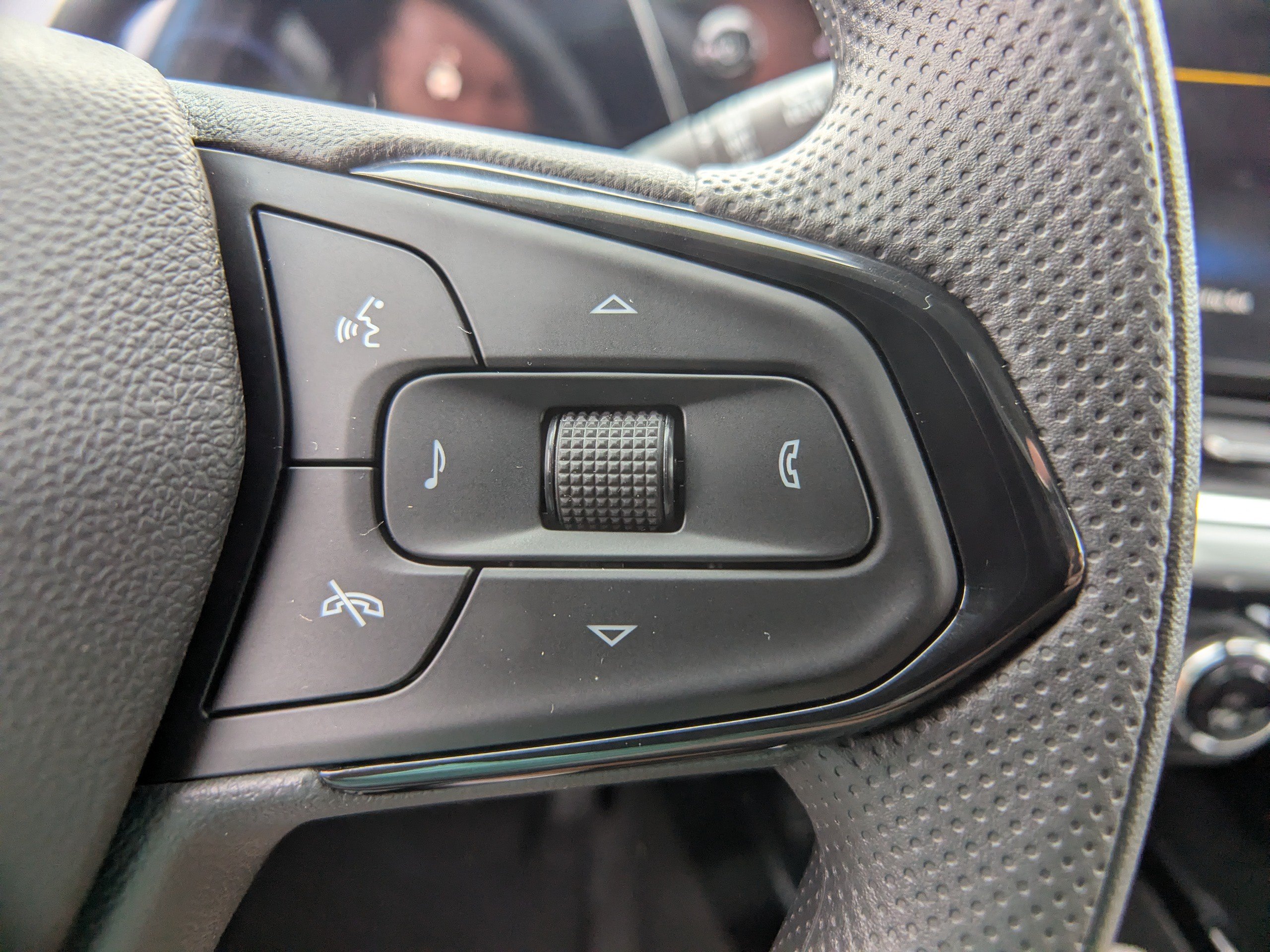 New 2026 Chevrolet Trax LT FWD image 22