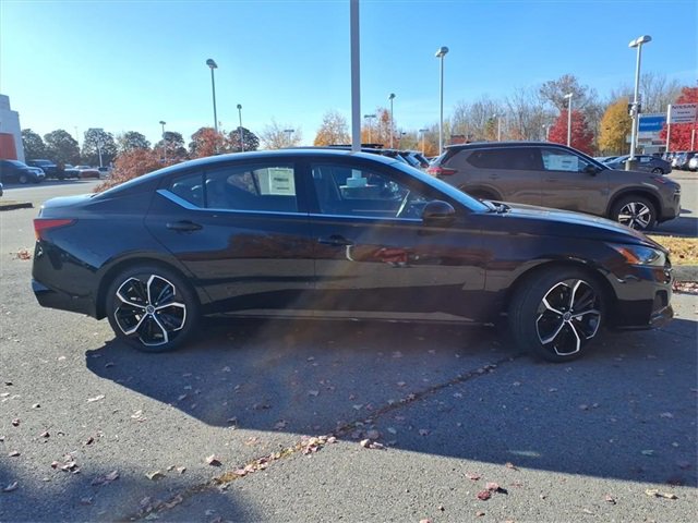 New 2025 Nissan Altima 2.5 SR video 2