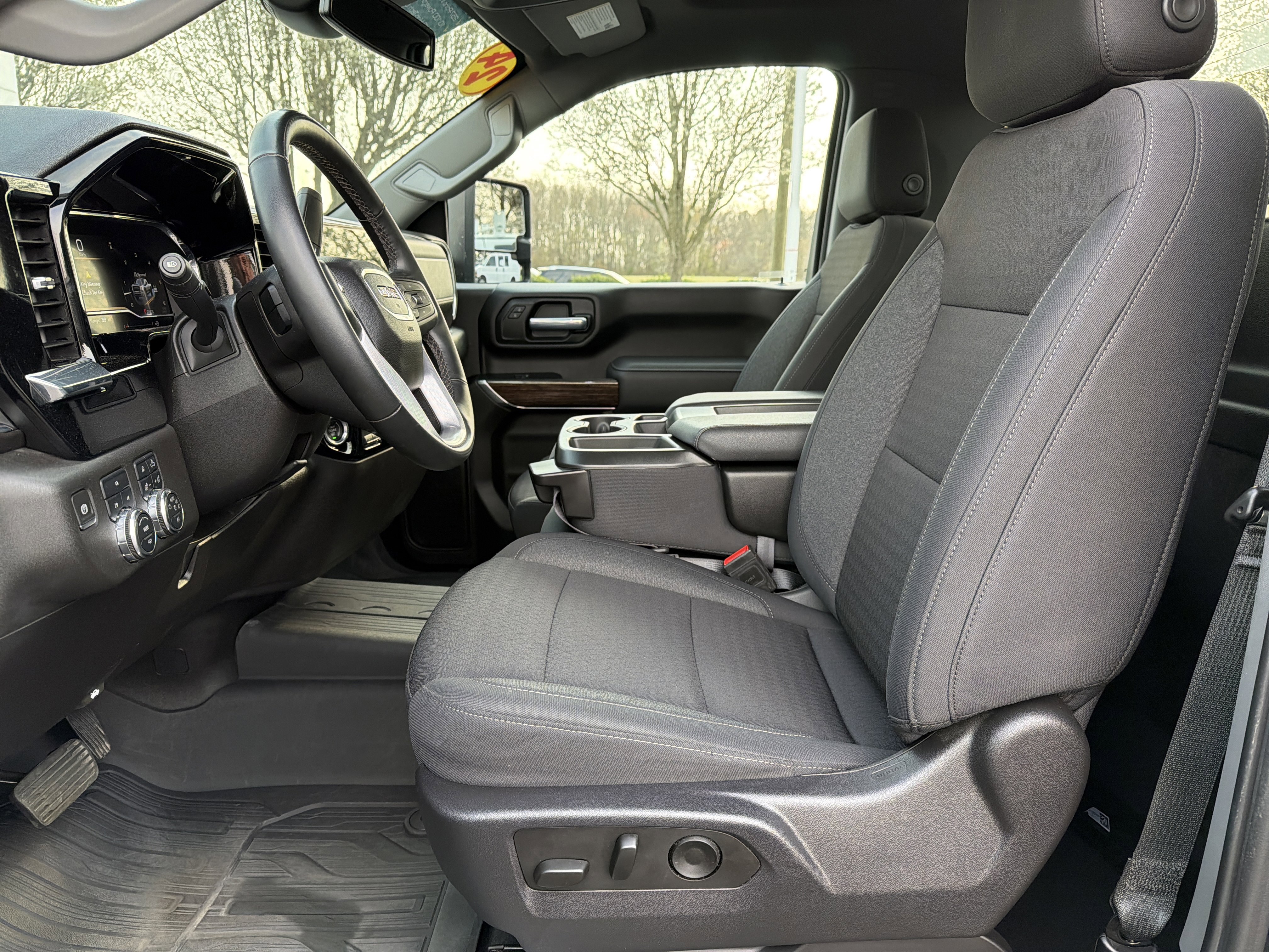 Used 2024 GMC Sierra 2500 SLE w/ Max Trailering Package image 16