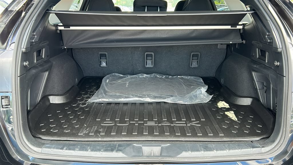 Certified 2023 Subaru Outback Premium AWD/4WD image 26