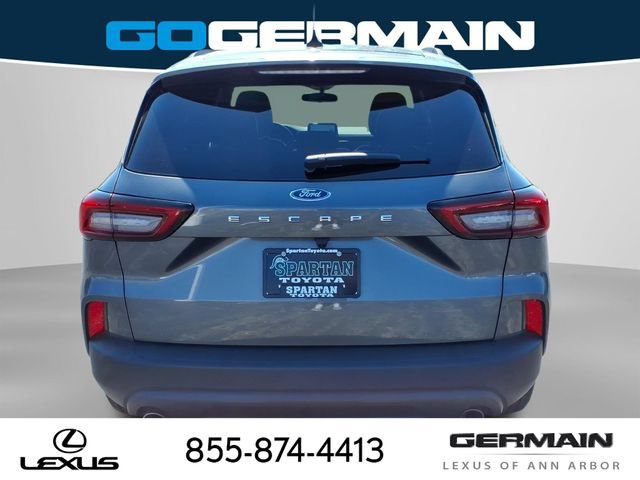 Used 2025 Ford Escape ST-Line FWD image 8