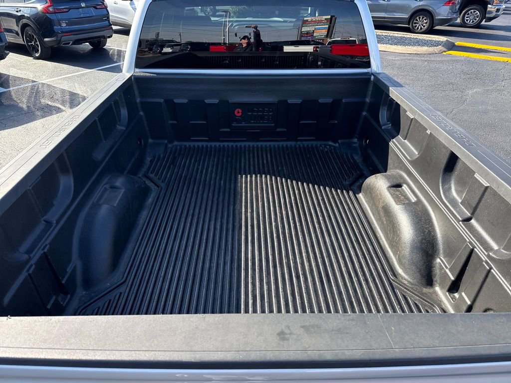 Used 2018 Chevrolet Silverado 1500 LT w/ All Star Edition image 29