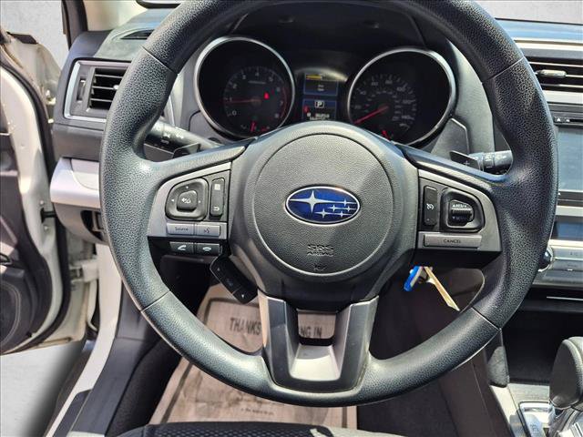 Used 2017 Subaru Outback 2.5i AWD/4WD image 17