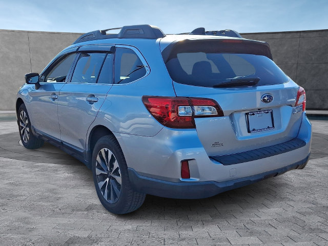 Used 2016 Subaru Outback 2.5i Limited AWD/4WD image 4