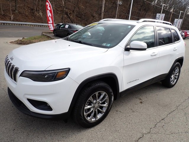 Used 2019 Jeep Cherokee Latitude Plus w/ Cold Weather Group image 10