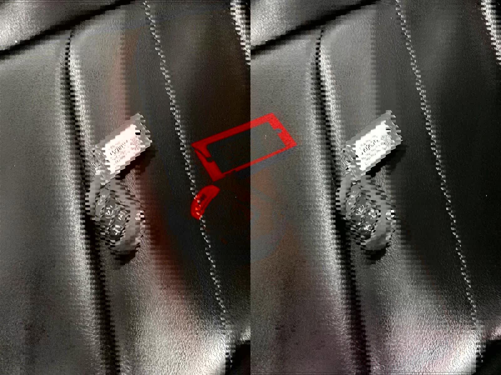 Used 2022 Jeep Wrangler Unlimited Sahara w/ Cold Weather Group image 30