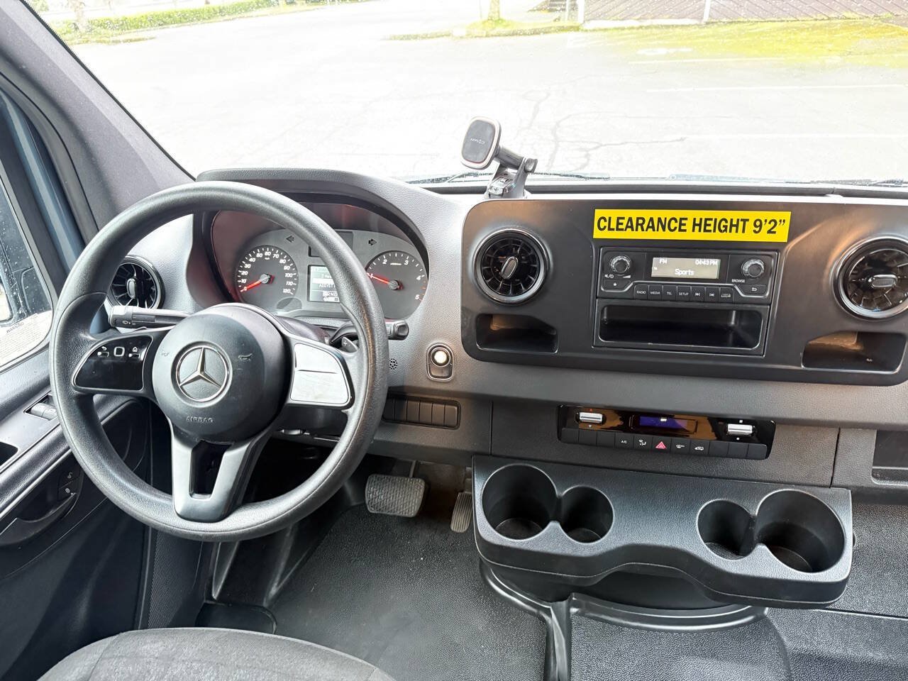 Used 2019 Mercedes-Benz Sprinter 144 image 11