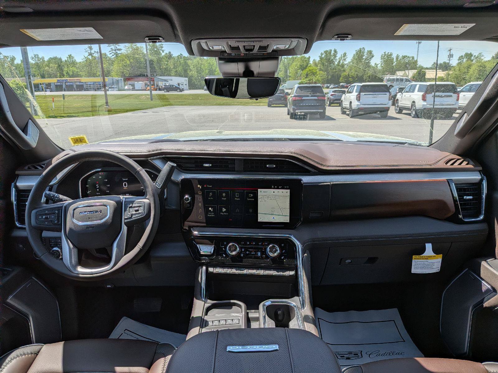 New 2026 GMC Sierra 3500 Denali w/ Denali Reserve Package AWD/4WD image 22
