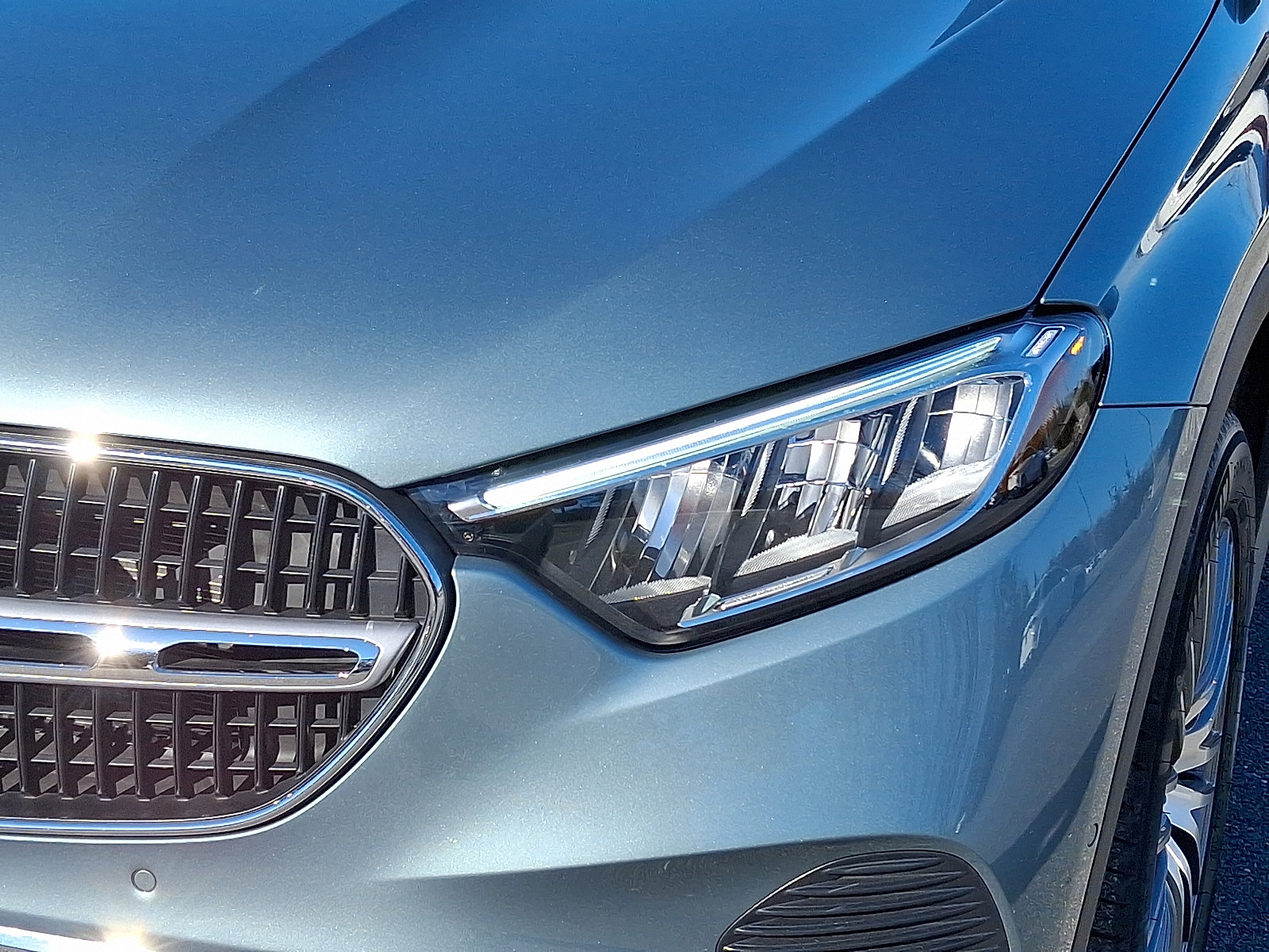 Certified 2026 Mercedes-Benz GLC 300 4MATIC image 9