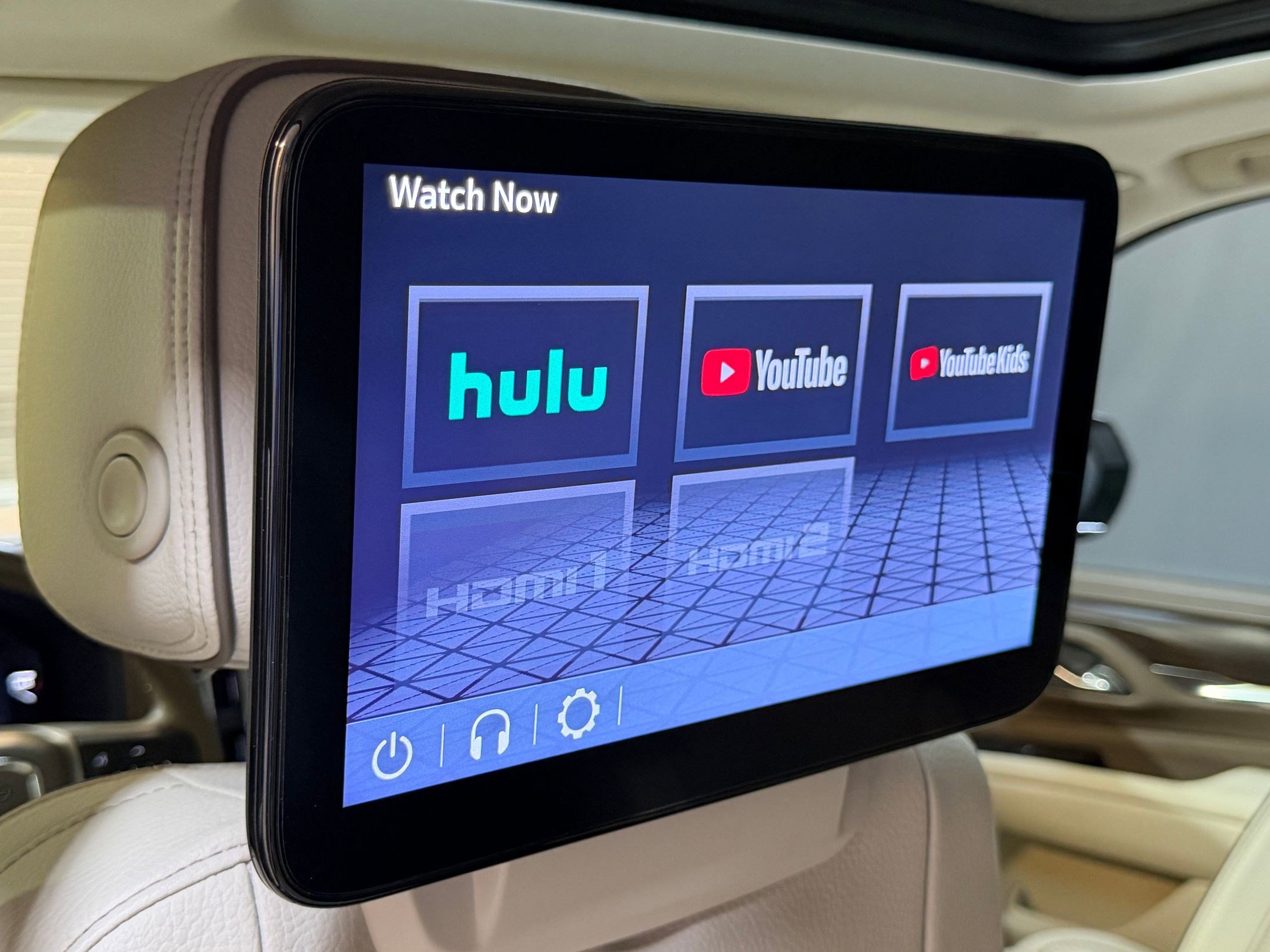 Used 2023 GMC Yukon XL Denali image 39