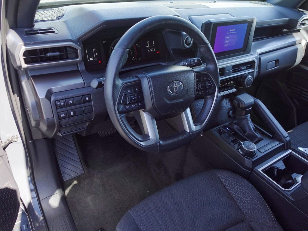 Certified 2025 Toyota 4Runner SR5 image 10
