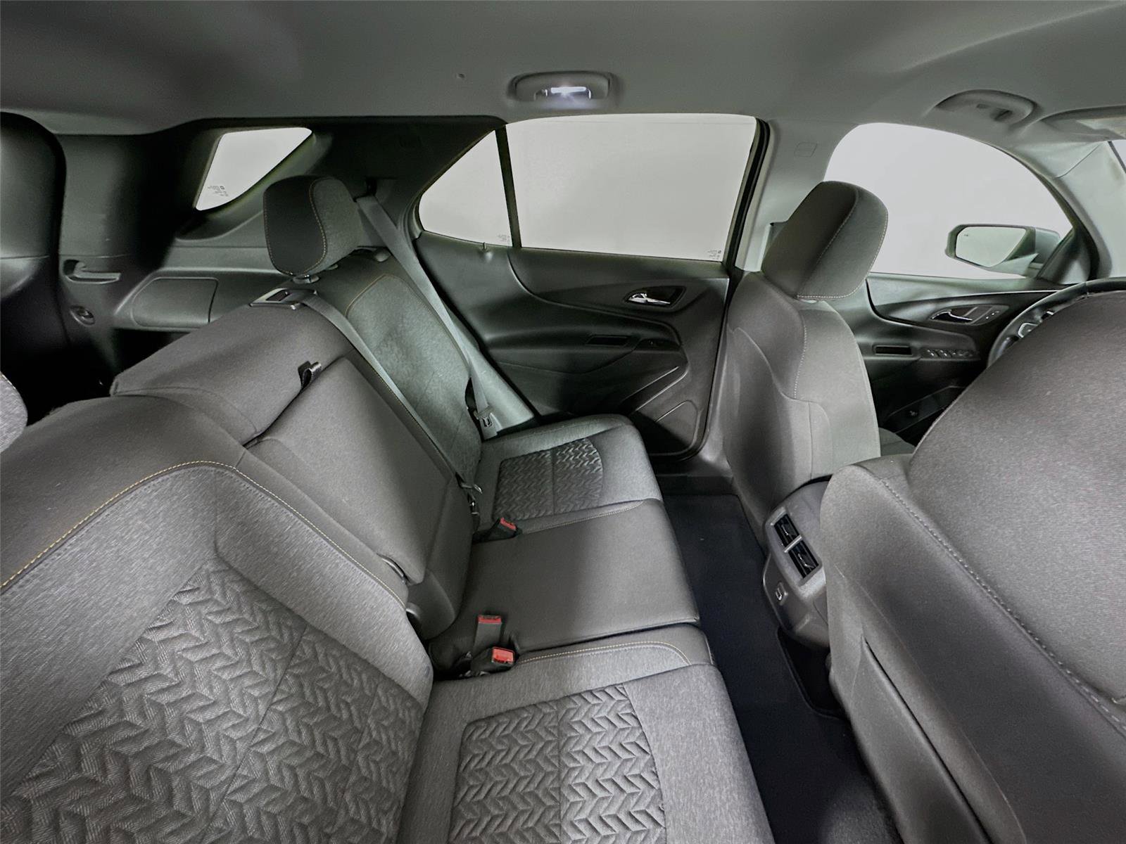 Used 2024 Chevrolet Equinox LT image 25