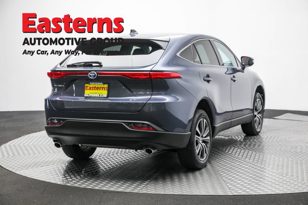 Used 2024 Toyota Venza LE image 5