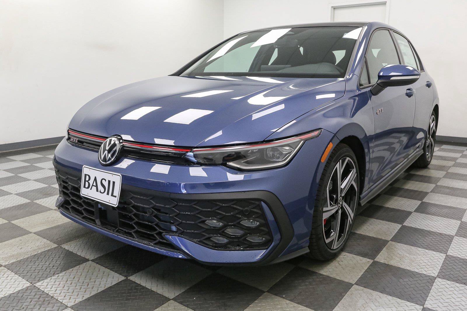 New 2026 Volkswagen GTI SE FWD image 4