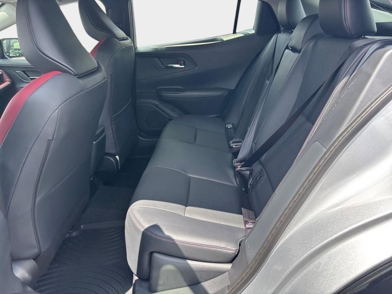 New 2025 Toyota Prius Plug-In Hybrid image 19