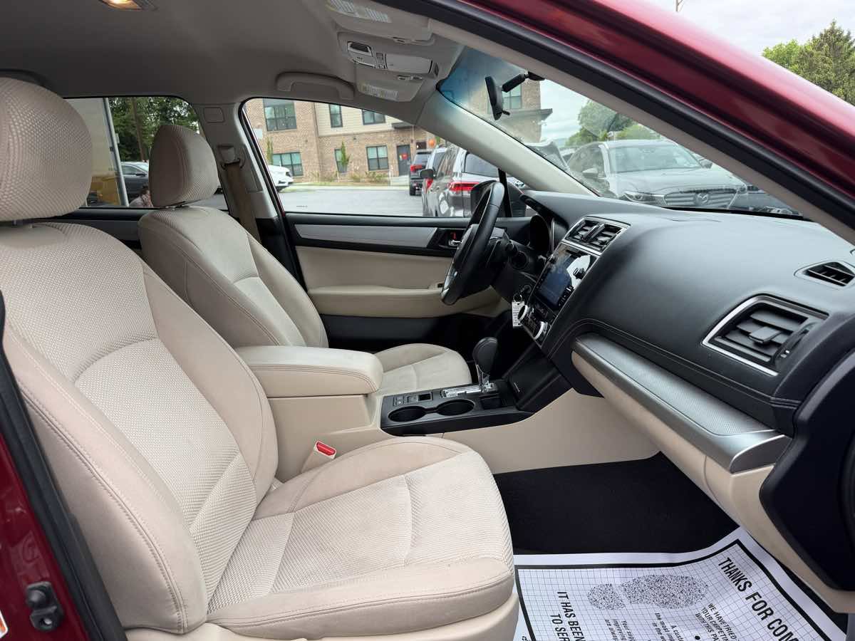Used 2018 Subaru Outback 2.5i Premium AWD/4WD image 10