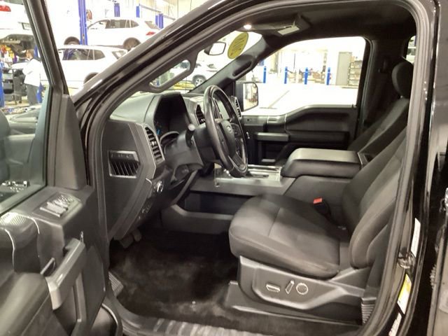 Used 2018 Ford F150 XLT w/ Equipment Group 302A Luxury AWD/4WD image 10
