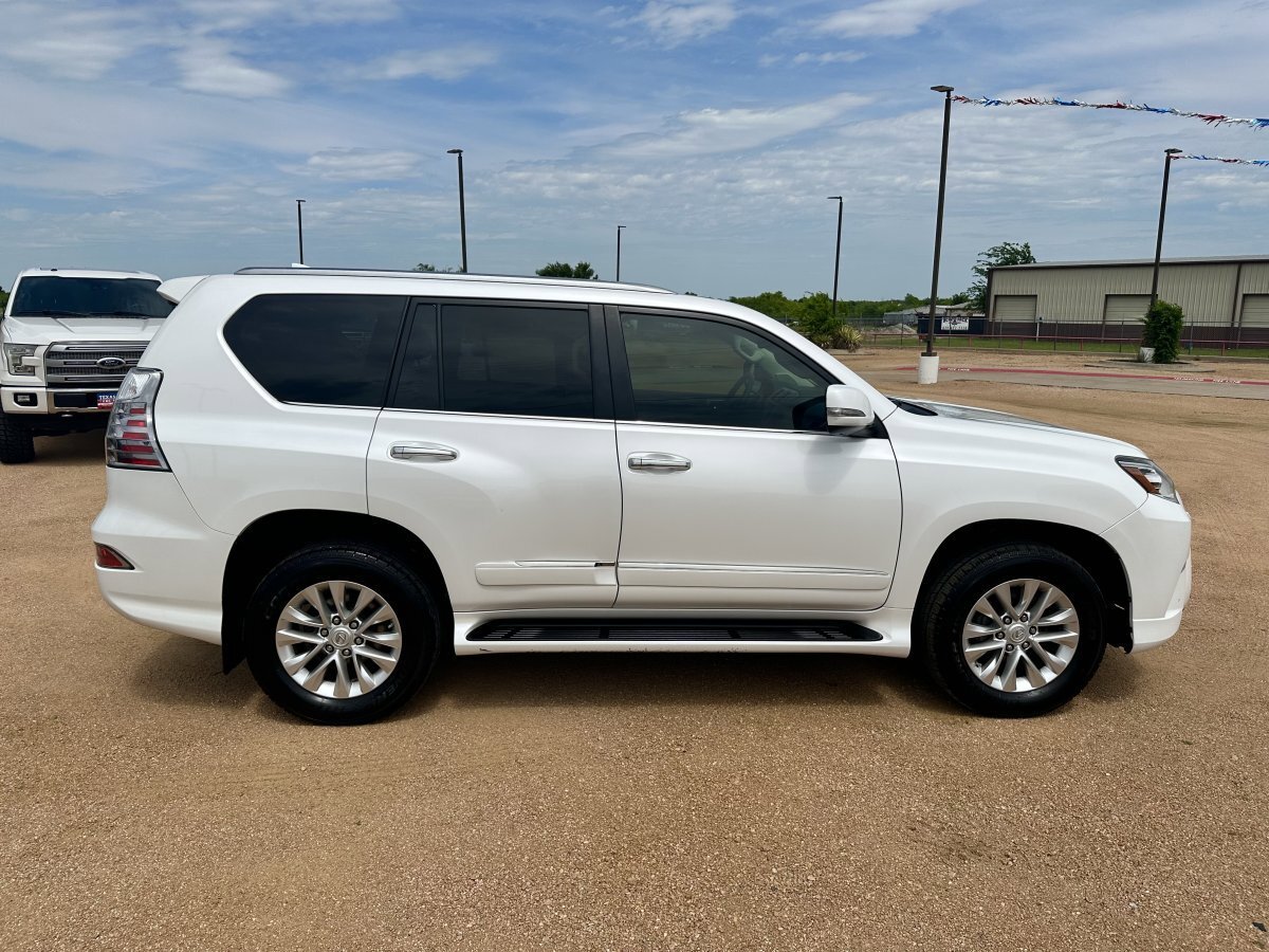 Used 2017 Lexus GX 460 Premium AWD/4WD image 4