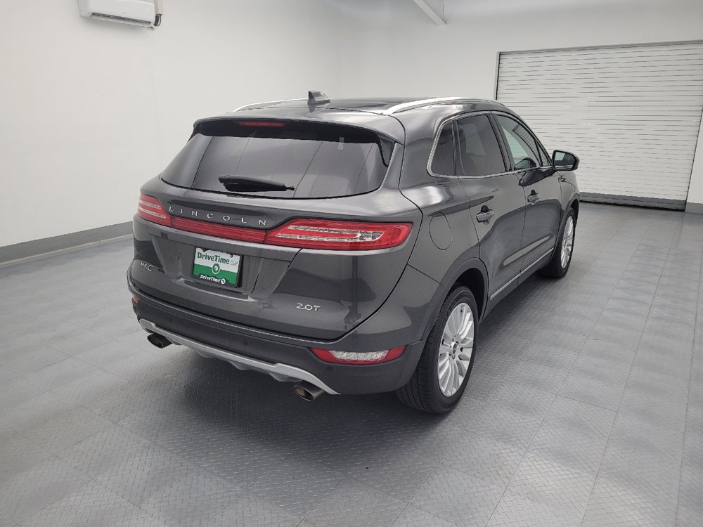 Used 2017 Lincoln MKC Reserve w/ Lincoln MKC Climate Package FWD image 9