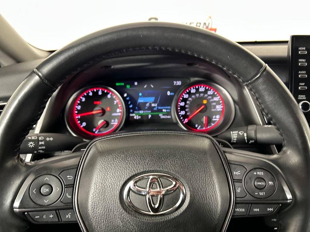 Used 2024 Toyota Camry XSE FWD image 12