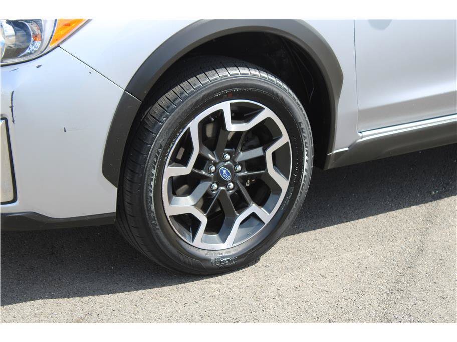 Used 2016 Subaru Crosstrek 2.0i Premium AWD/4WD image 6