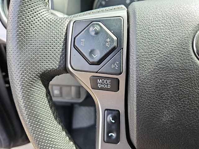 Used 2021 Toyota Tacoma SR5 AWD/4WD image 20