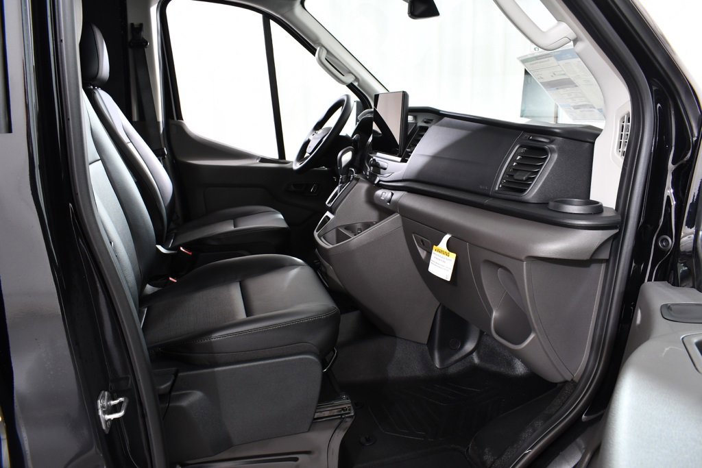 New 2026 Ford Transit 250 148 Medium Roof Extended AWD image 10