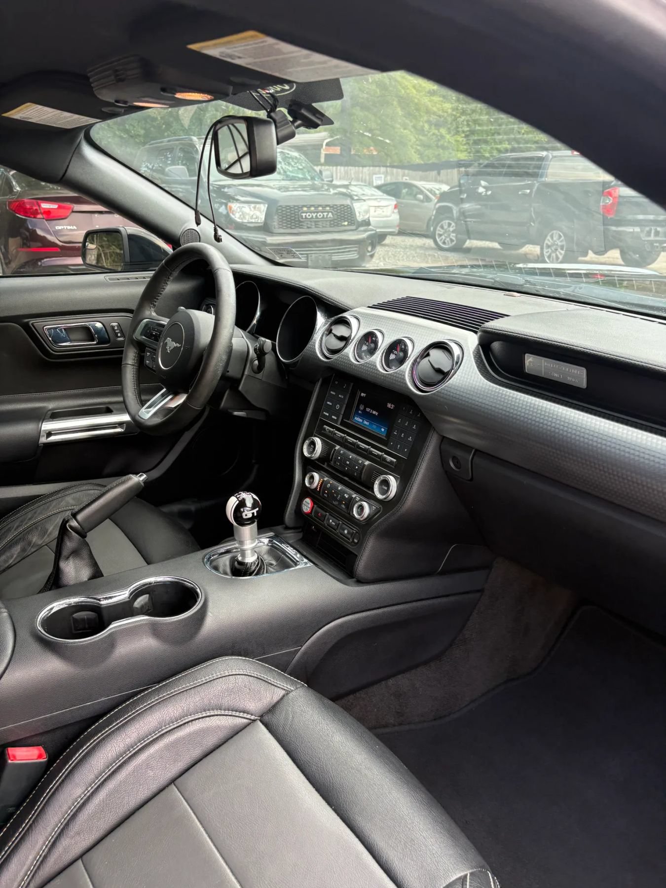 Used 2015 Ford Mustang GT w/ GT Performance Package RWD image 31
