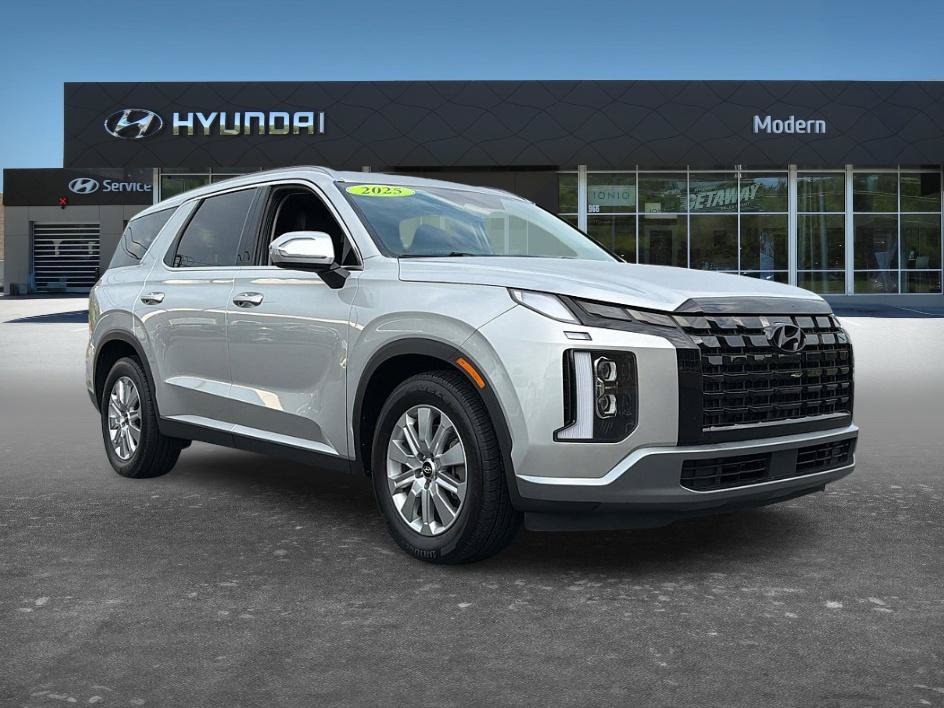 Certified 2025 Hyundai Palisade SEL AWD/4WD image 3
