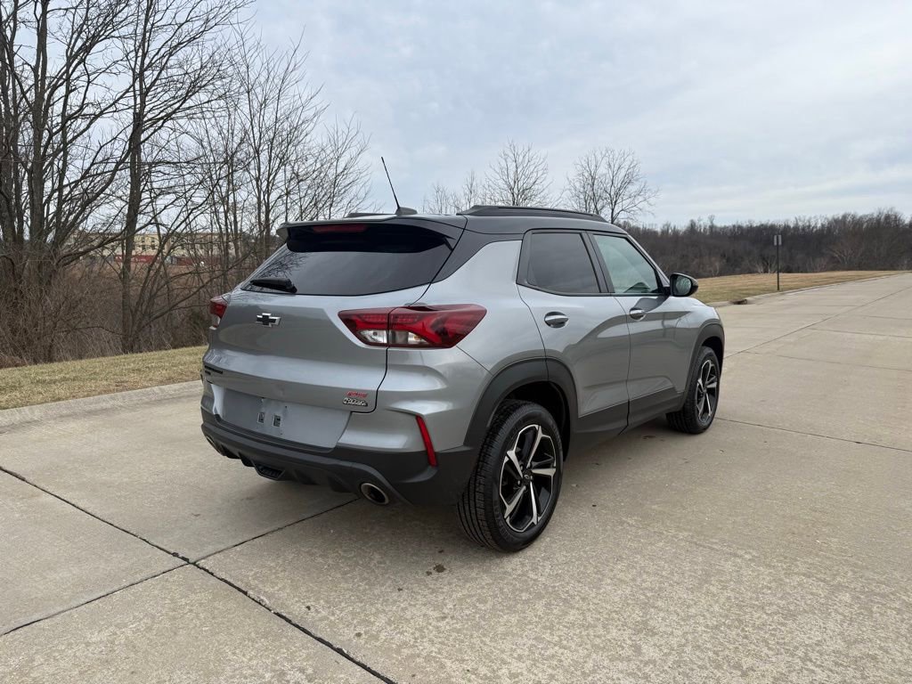 Used 2023 Chevrolet TrailBlazer RS w/ Convenience Package image 3
