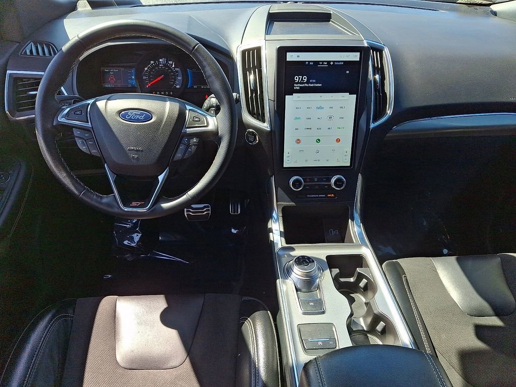 Certified 2023 Ford Edge ST w/ Cargo Accessory Package image 11
