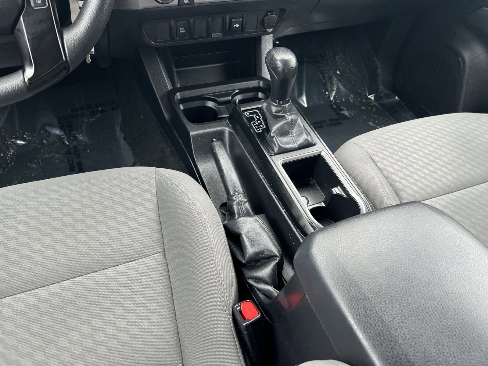 Used 2023 Toyota Tacoma SR image 21